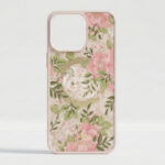 Coque Silicone avec magsafe pour iPhone 15 pro Max - Floral