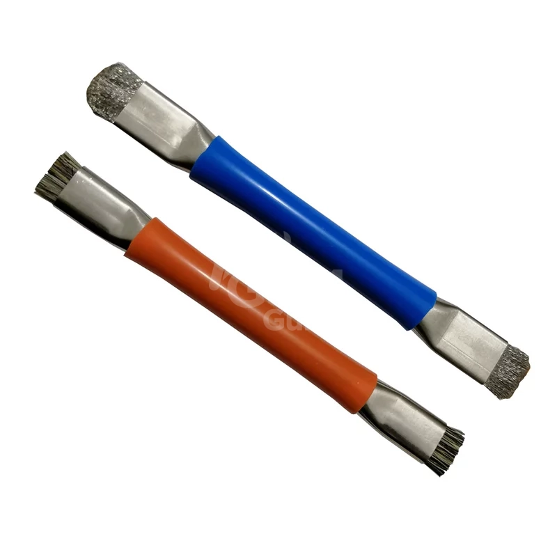 برس-دو-طرفه-تعمیرات-موبایل-BTREND-BT-207-ابزارک-موبایل GSM-SOURCES BS-02 Anti-static Dual Head Brush – Image 1